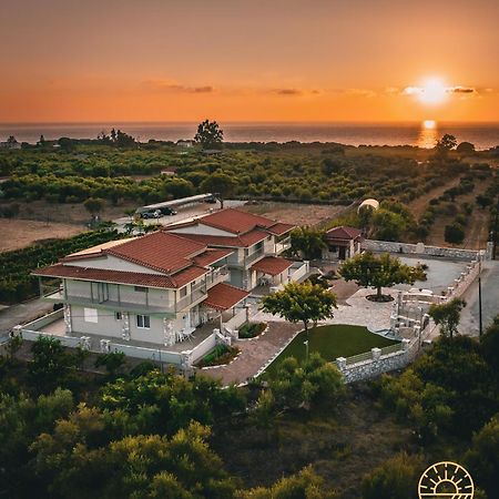 Terra Helios Suites & Studios Кипарисия Экстерьер фото