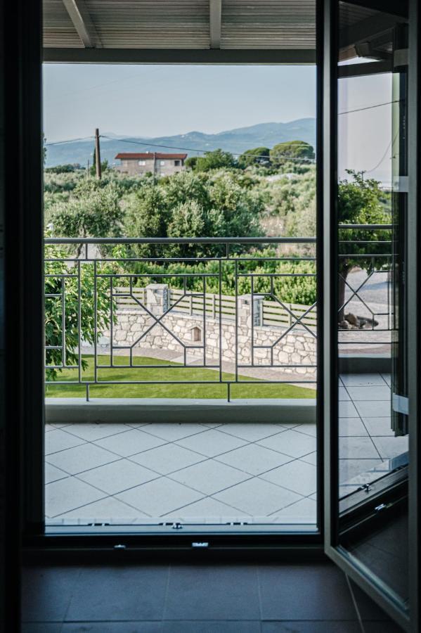 Terra Helios Suites & Studios Кипарисия Экстерьер фото