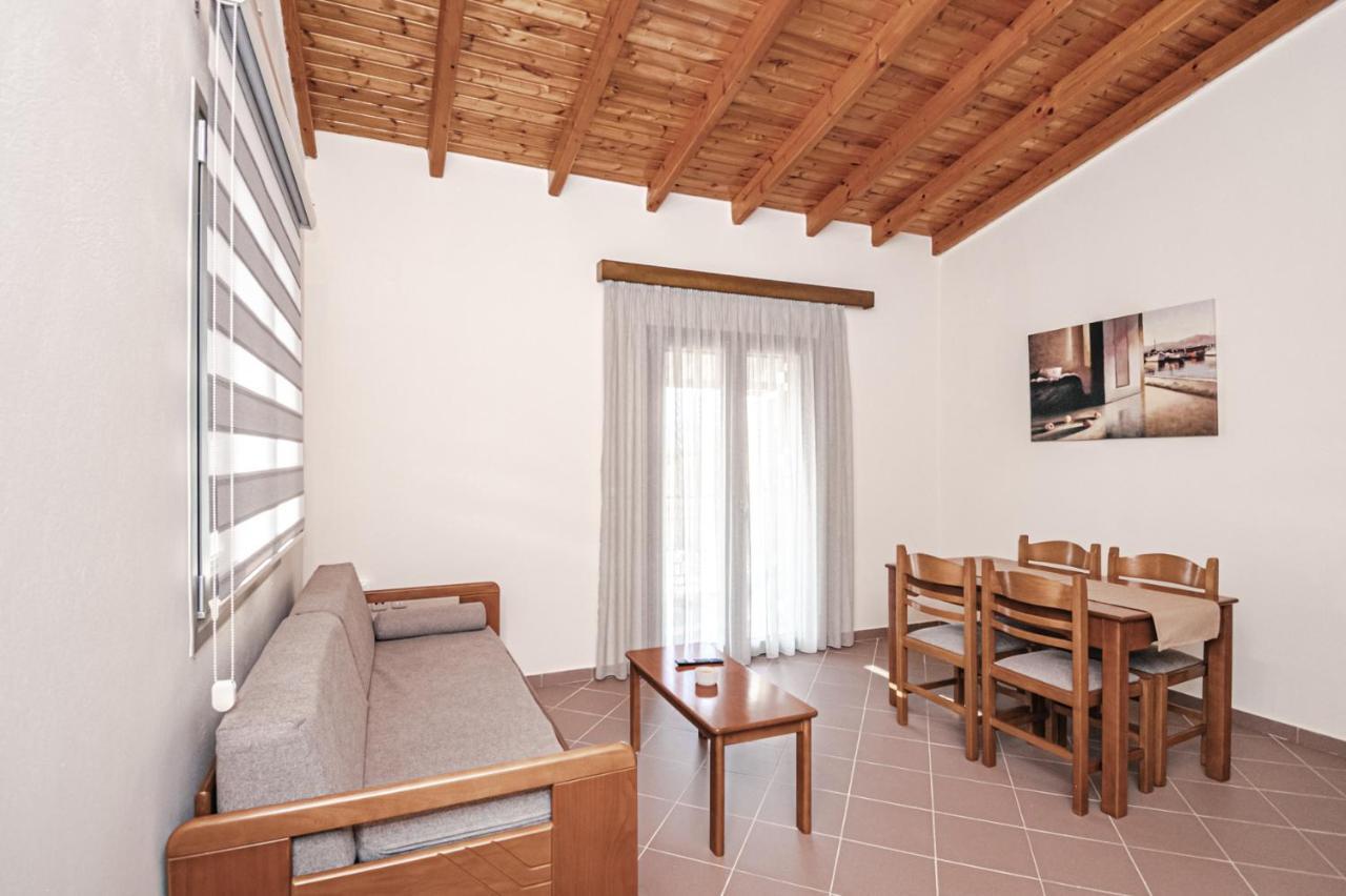 Terra Helios Suites & Studios Кипарисия Экстерьер фото