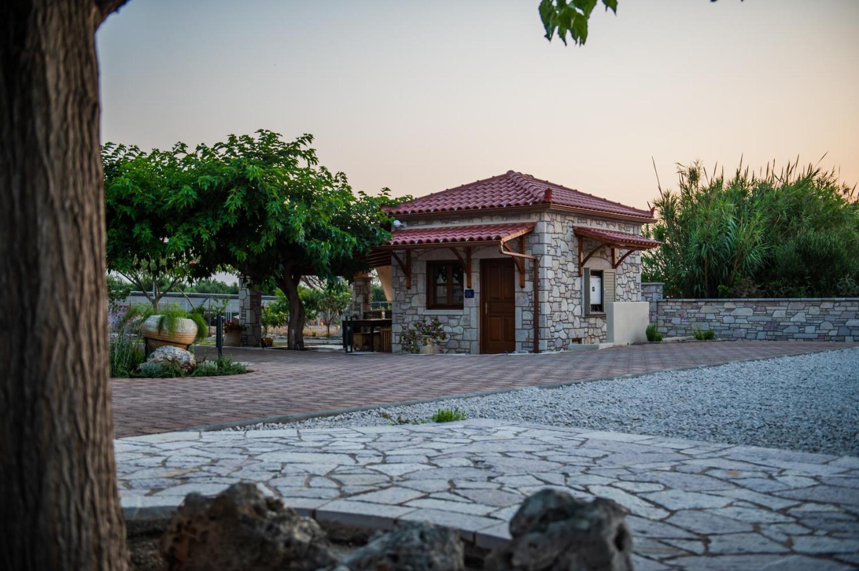 Terra Helios Suites & Studios Кипарисия Экстерьер фото